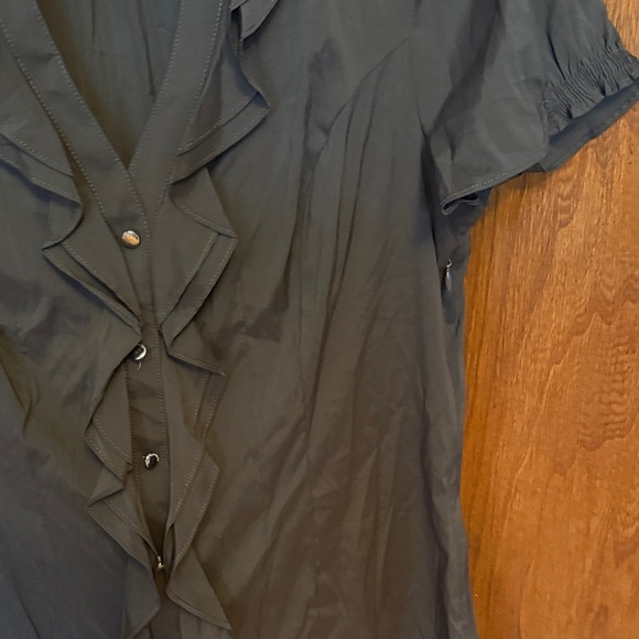 Express Charcoal Ruffle Front Blouse - Picture 4 of 6